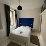 Apartment Beautiful - Hypercentre Marketplace *