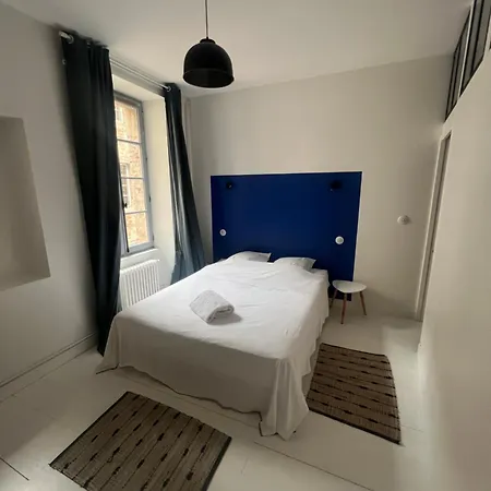 Apartment Beautiful - Hypercentre Marketplace