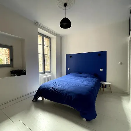 Beautiful - Hypercentre Marketplace Apartment *