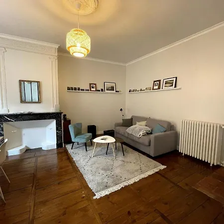 Beautiful - Hypercentre Marketplace